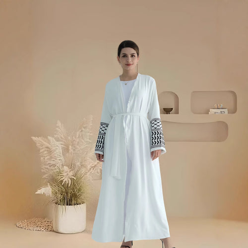 Dame Kimono-Style Maxi-Kjole med kunstnerisk broderidesign Stilla