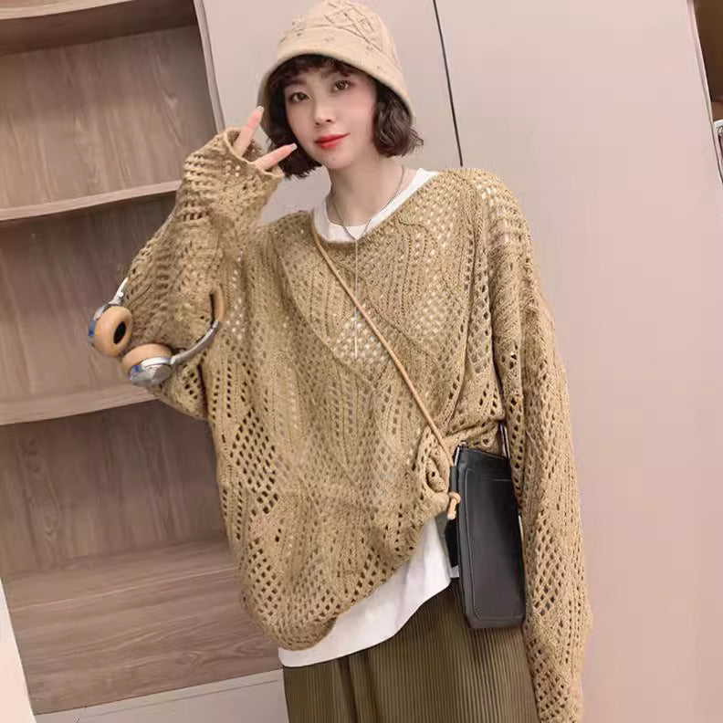 Kvinders luftige strikket sweater i moderne netdesign Stilla
