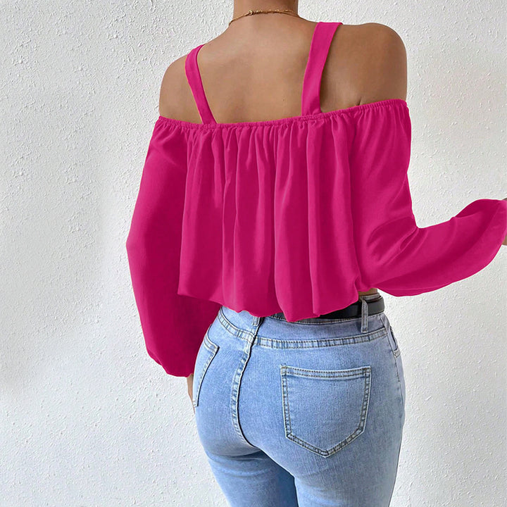 Kvinders off-shoulder bluse med dekorative stropper og elegant rynkning Stilla
