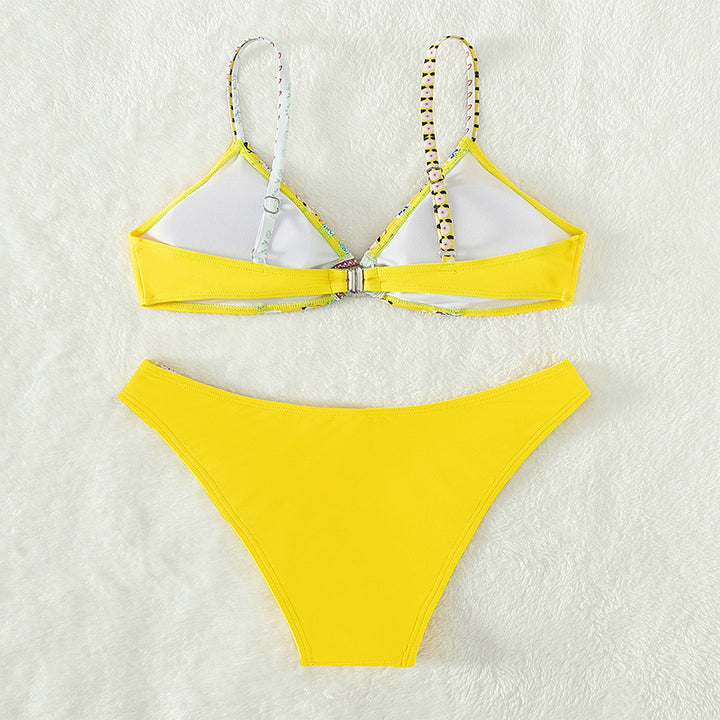 Dame triangel-bikini med blomsterdesign og elegant ring Skovae