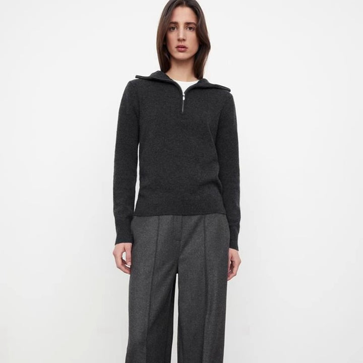 Kvinders elegante strikket sweater med hætte og halv lynlås Stilla