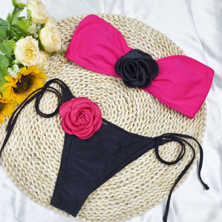 Dame bikini med florale detaljer og elastiske stropper Skovae