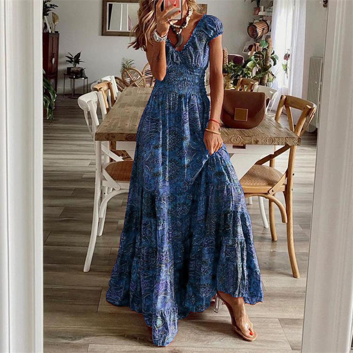 Dame Maxikjole med blomstertryk og elegant rynkning Stilla