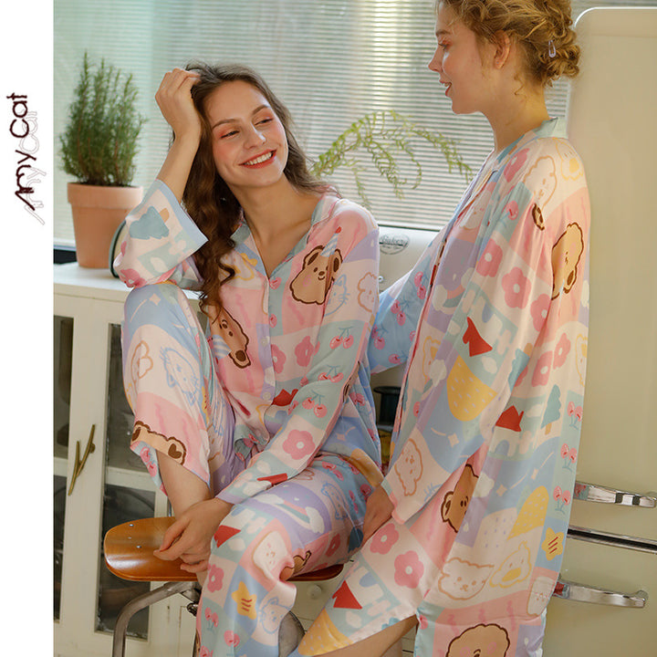 Dame pyjamasæt med legende dyremotiv og komfortable detaljer Stilla