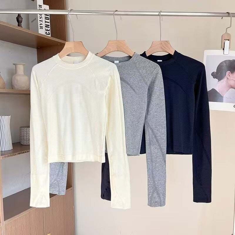 Kvindernes sporty langærmede skjorte med åndbare materialer Stilla