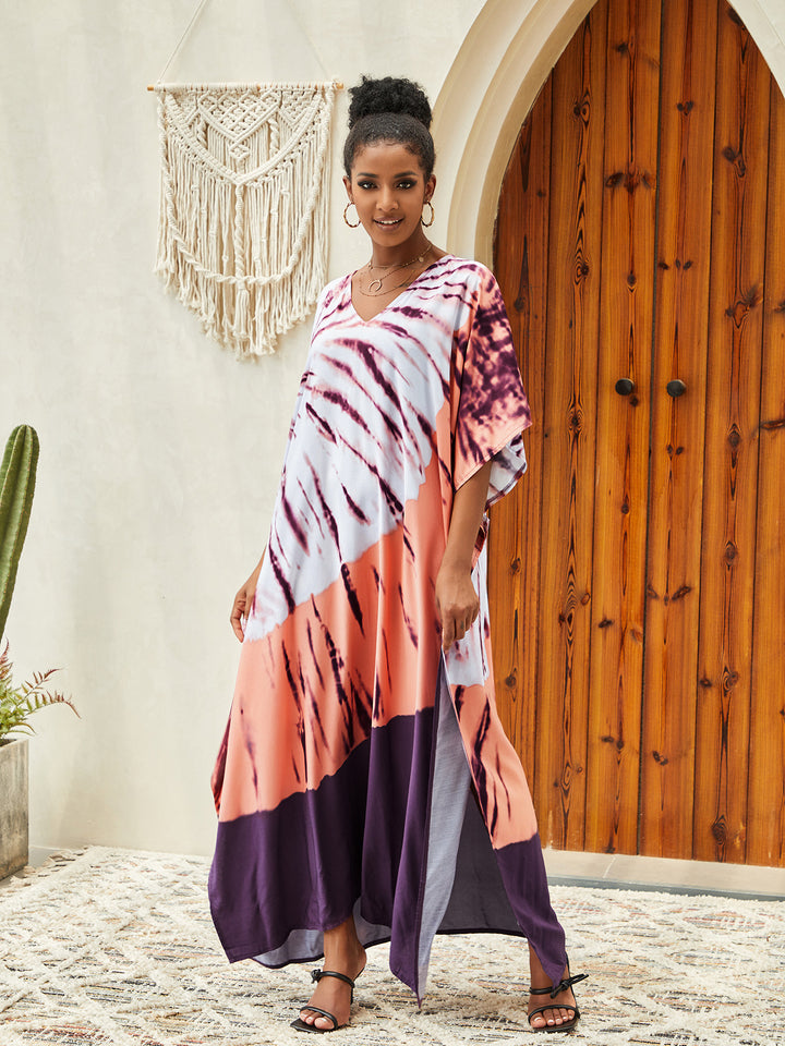 Dame Strandkaftan med moderne batikdesign og elegant V-udskæring Stilla