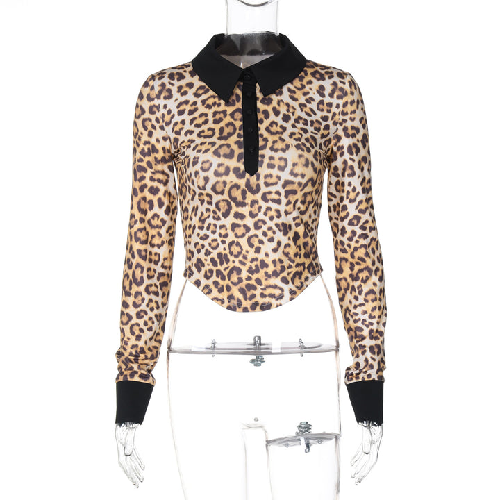 Dame Langærmet Poloshirt med leopardmønster og sorte akkompagnementer Stilla