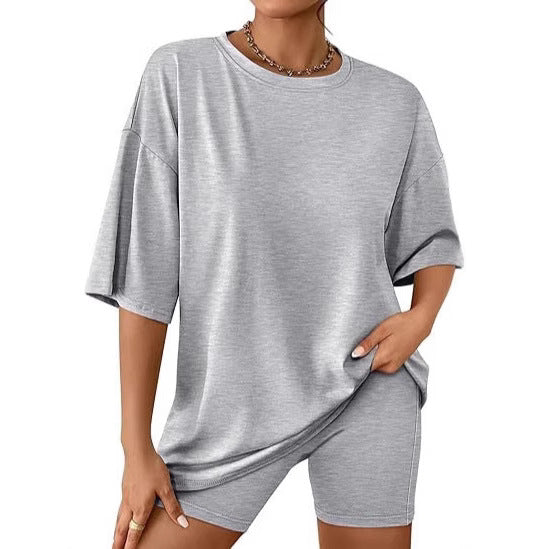 Dame afslappet sæt bestående af T-shirt og shorts Stilla