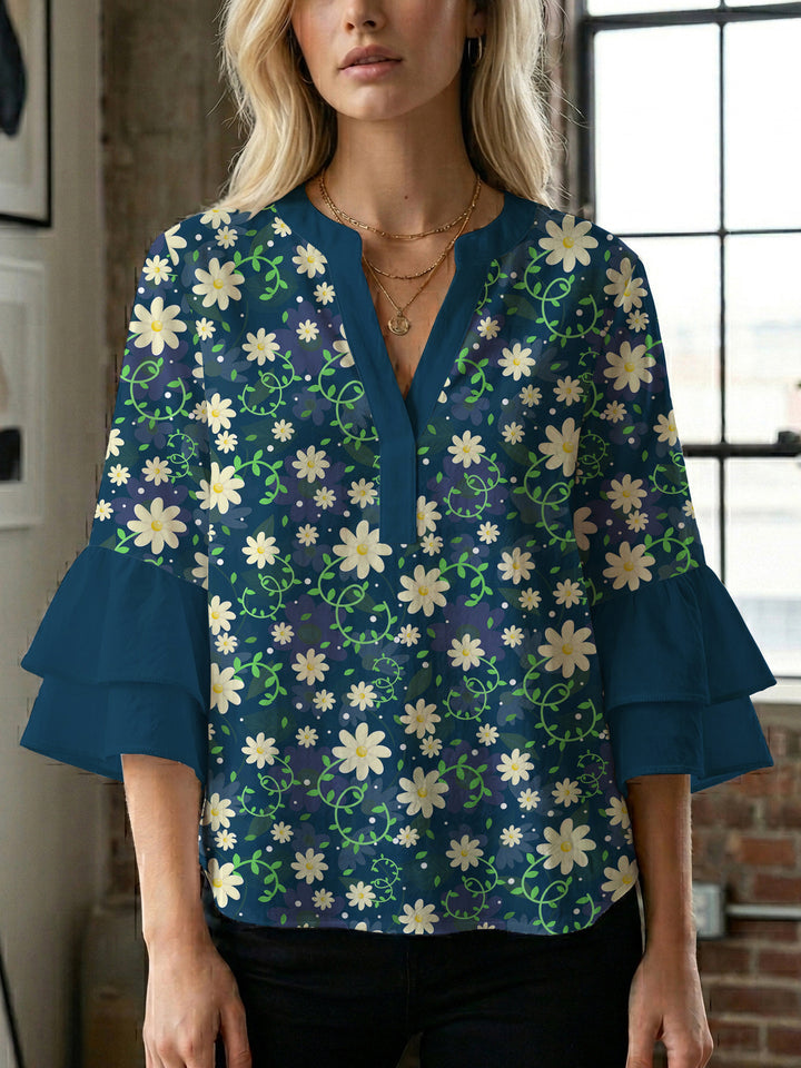 Dame skjorte med voluminøse ærmer og blomsterdesign Skovae