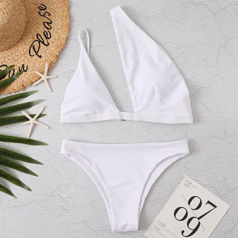 Dame Cut-Out Bikini med asymmetrisk top og justerbare stropper Skovae