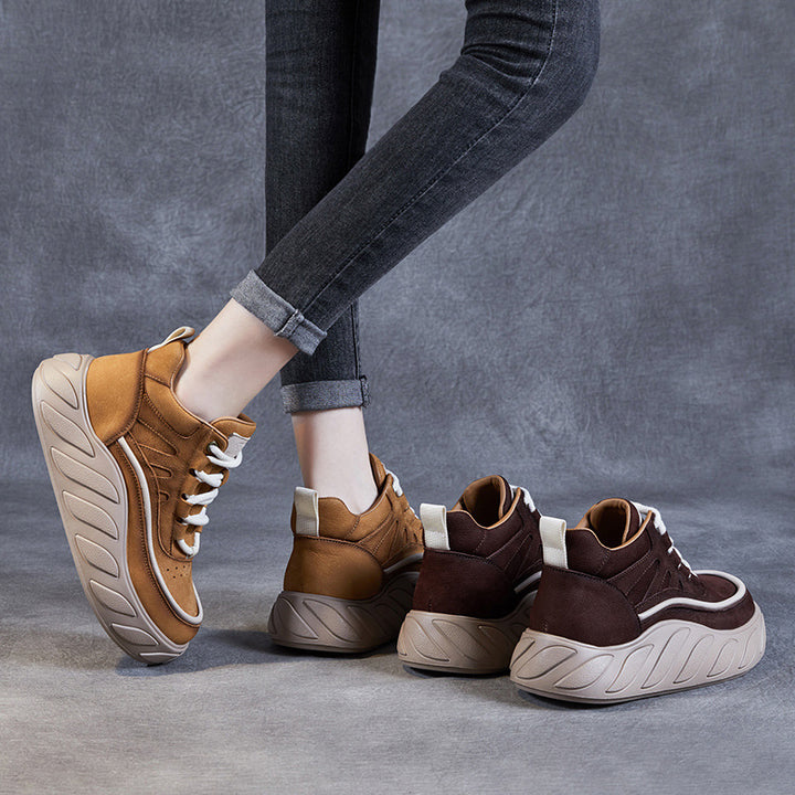 Damer High-Top Chunky Sneakers med struktureret sål Stilla