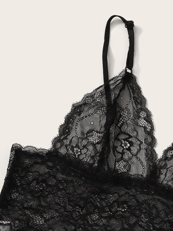 Dame spids-Bralette og prikkede shorts sæt Stilla