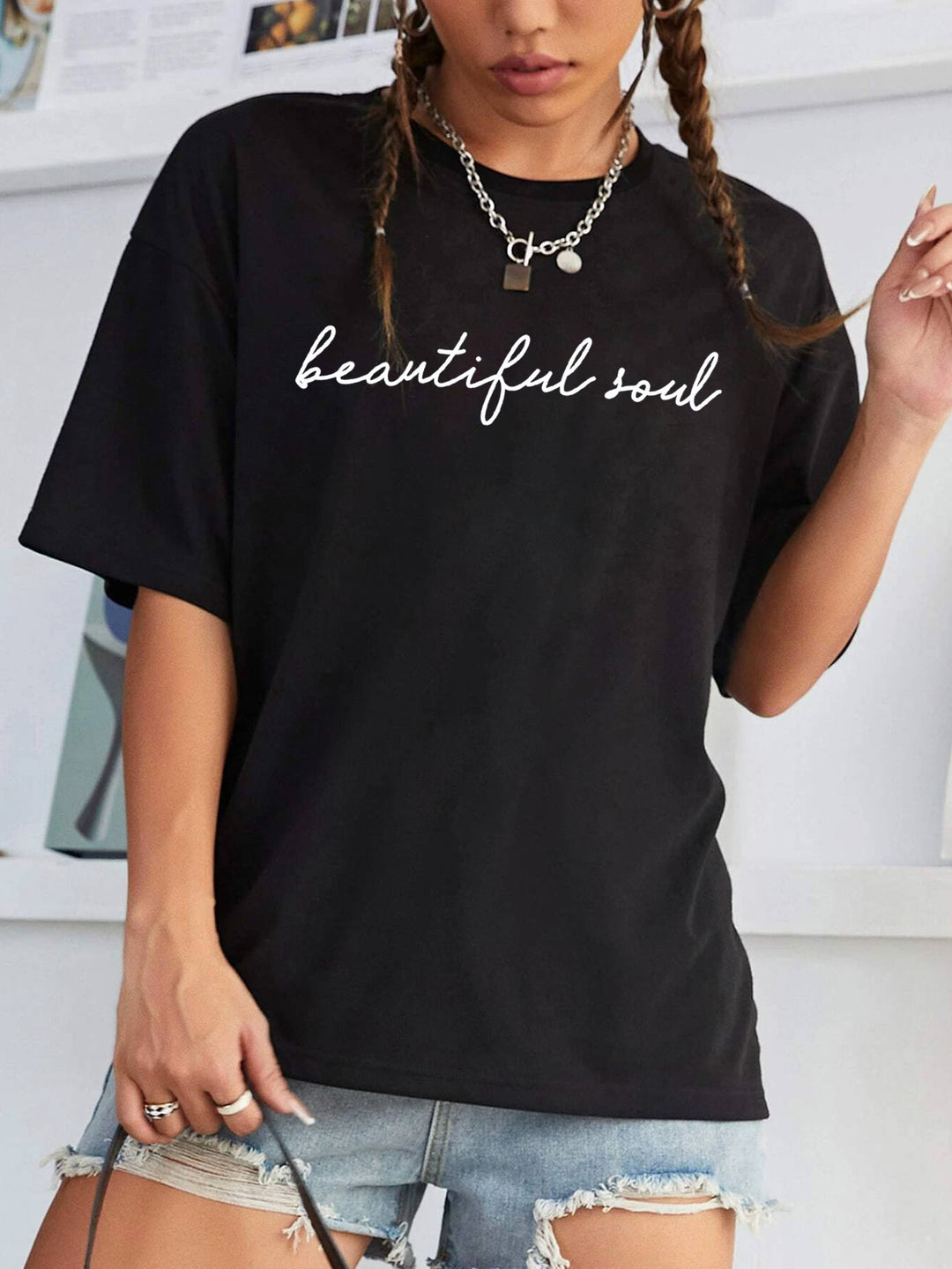 Dame afslappet T-shirt med motiverende skrift Stilla