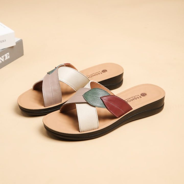 Femme Komfort Slide Sandaler med stilfuldt krydsdesign Stilla