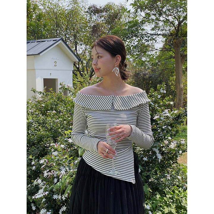 Damer Off-Shoulder Strikketop med asymmetrisk kant og stribemønster Stilla