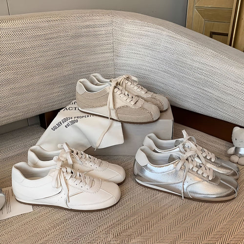 Dame Retro-inspirerede fritids sneakers med blødt læder-overdel Stilla