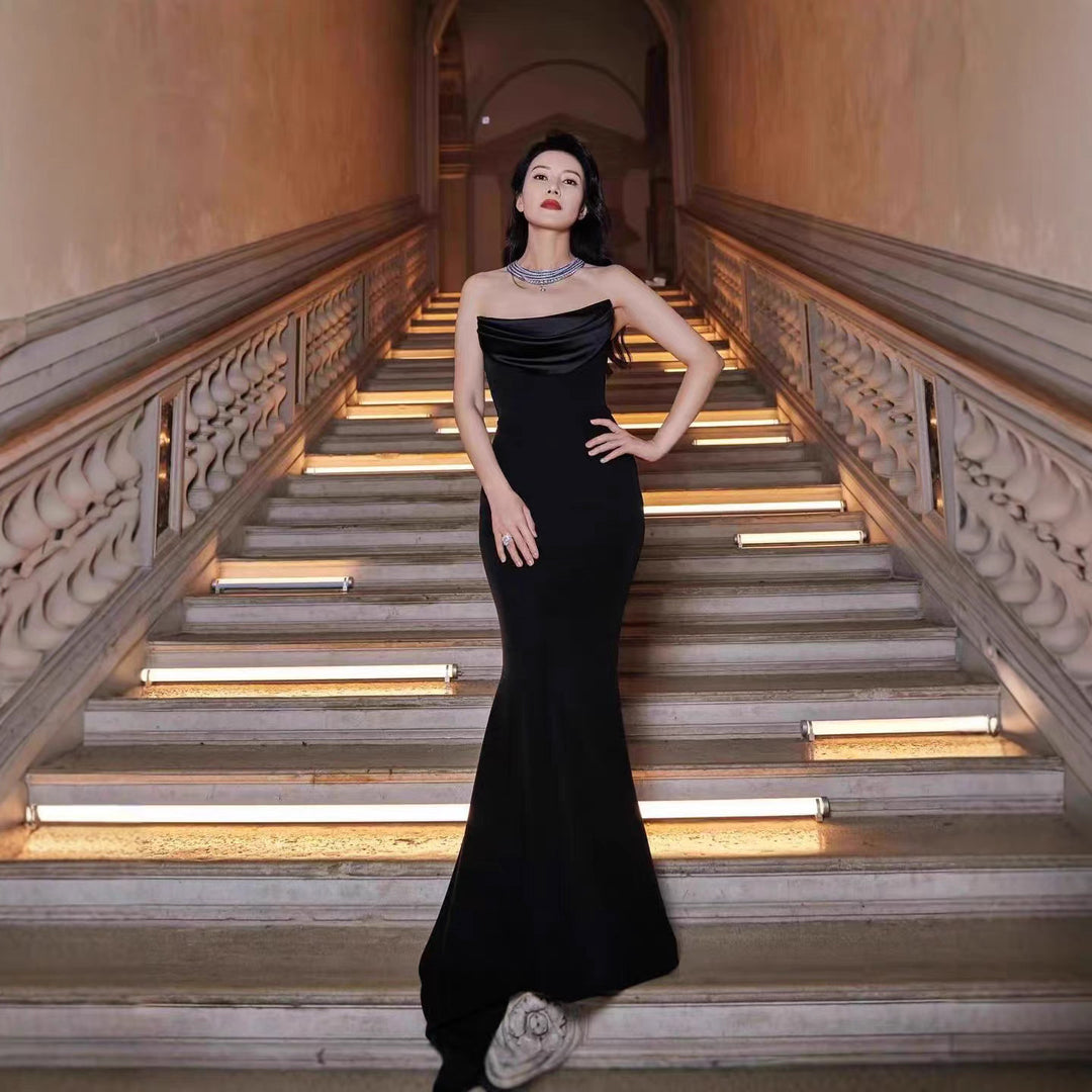 Dame Elegant Havfrue-Kjole med off-shoulder Design og lange ærmer Skovae