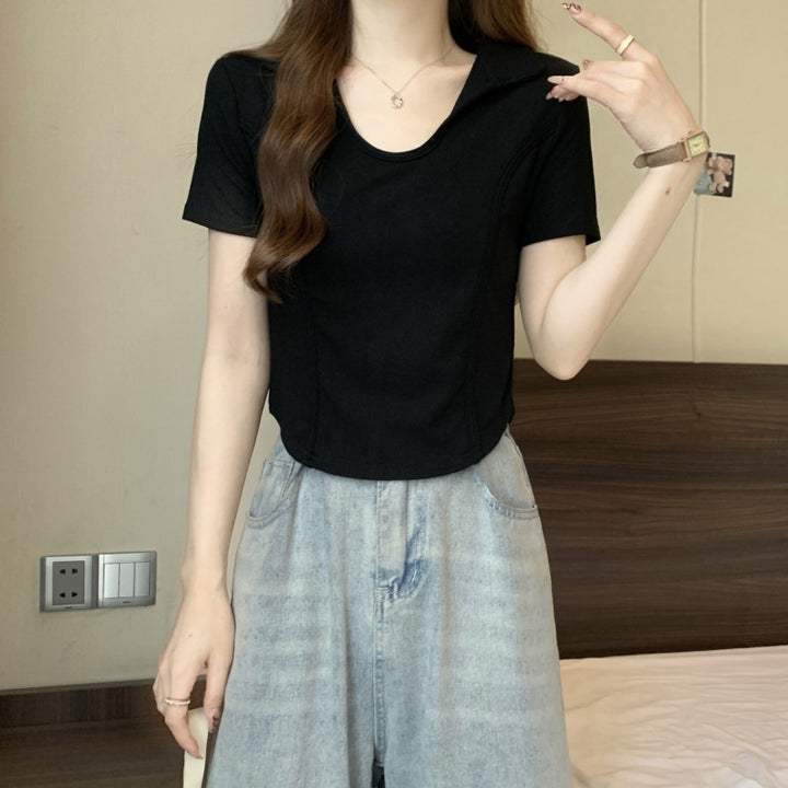 Femme Cropped Sporty T-shirt med Moderne Skæring Stilla