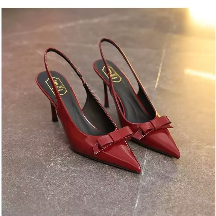 Dame Sling-Pumps med elegant båndapplikation og buet hæl Stilla