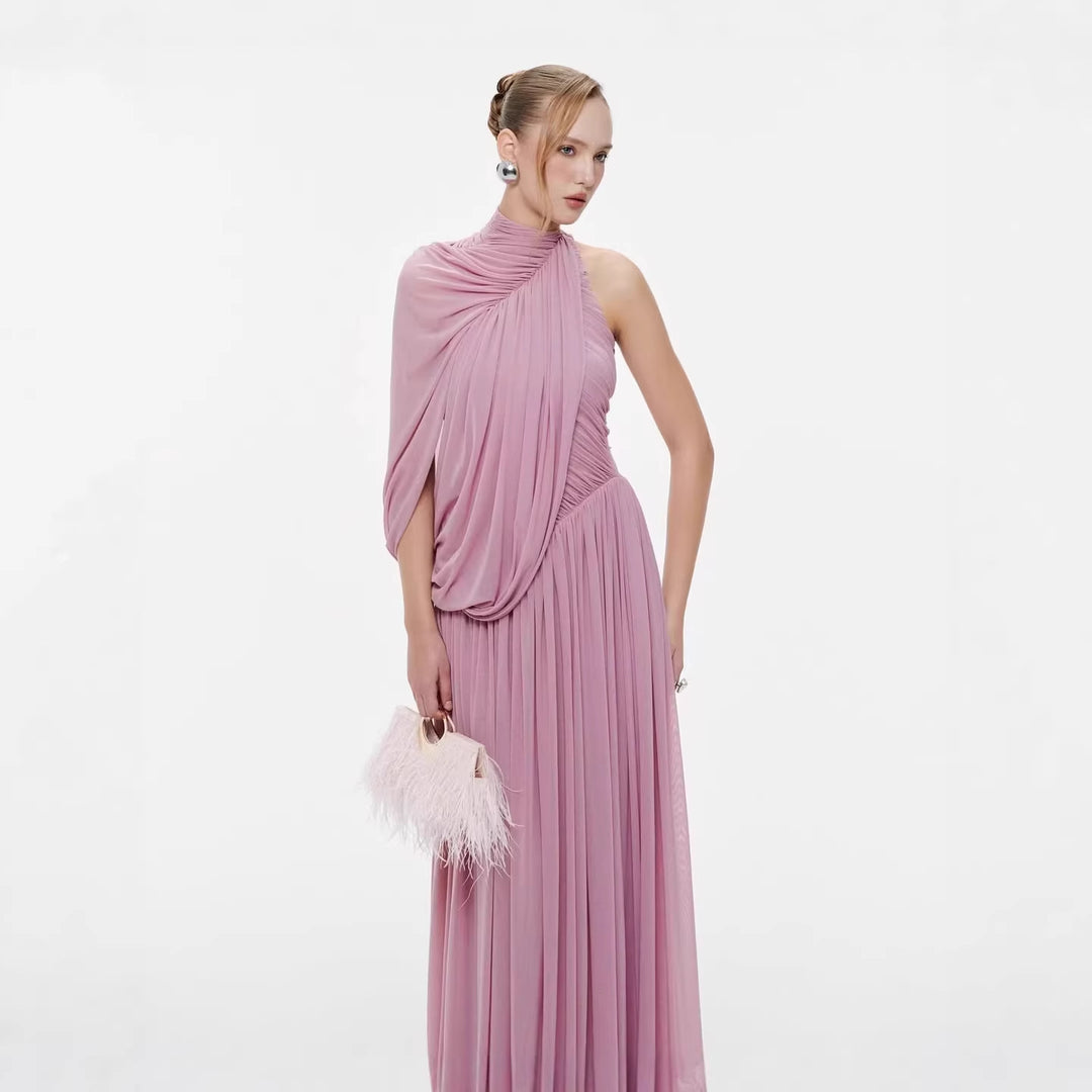 Dame Elegant aften kjole med asymmetrisk design og smart drapering Skovae