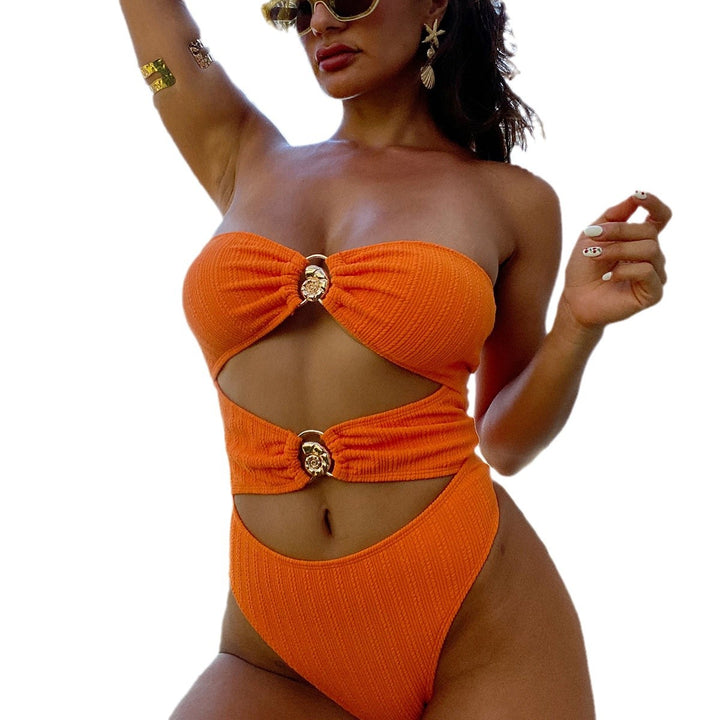 Dame Kvalitet Bikini med Cut-Outs og Smykkedetaljer Stilla
