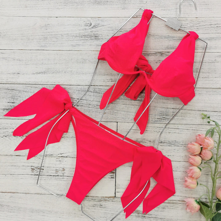 Dame Bikini-sæt med legende knude-detalje og trendy flæser Stilla