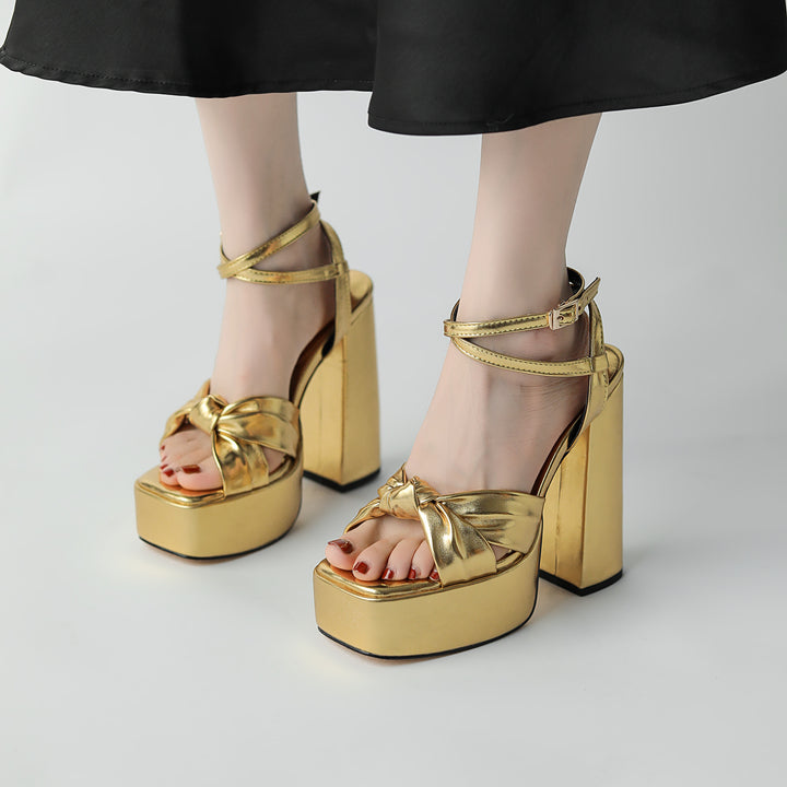 Femme Chunky Platform Højhælede Sandaler med Sløjfedetalje Stilla