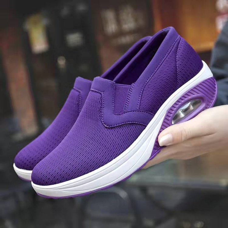 Dame sneakers med åndbart overmateriale og polstret sål Stilla