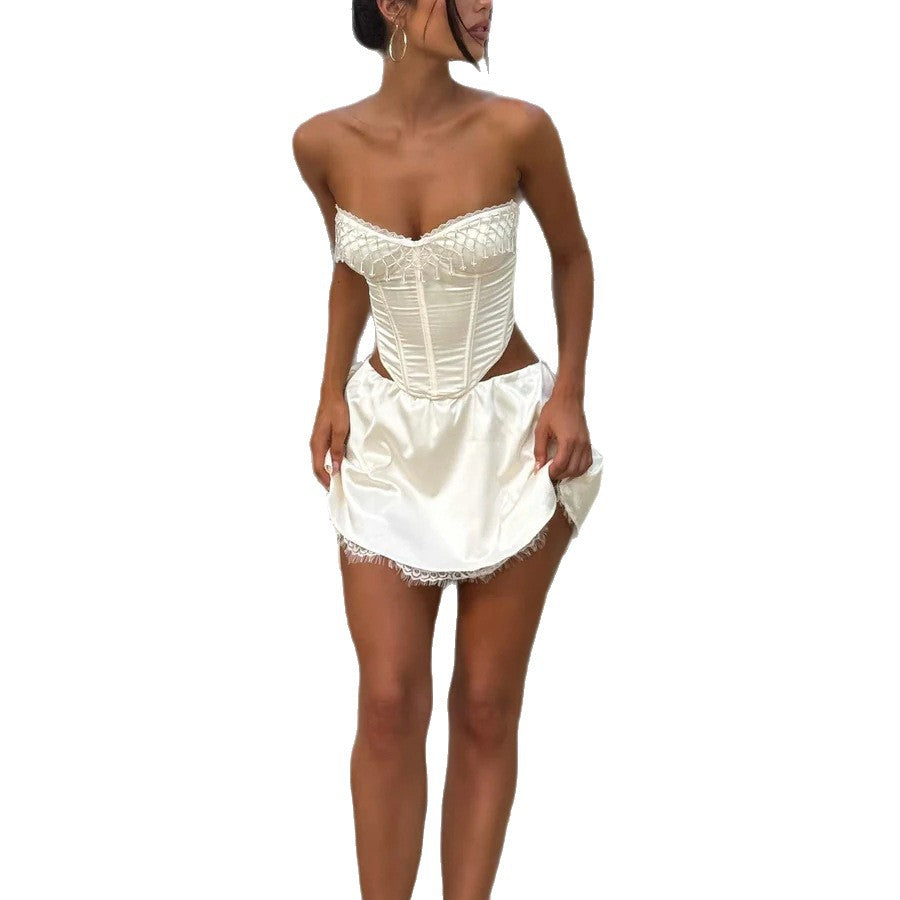 Dame Korsetthighlight med elegante perleaccentuer Stilla