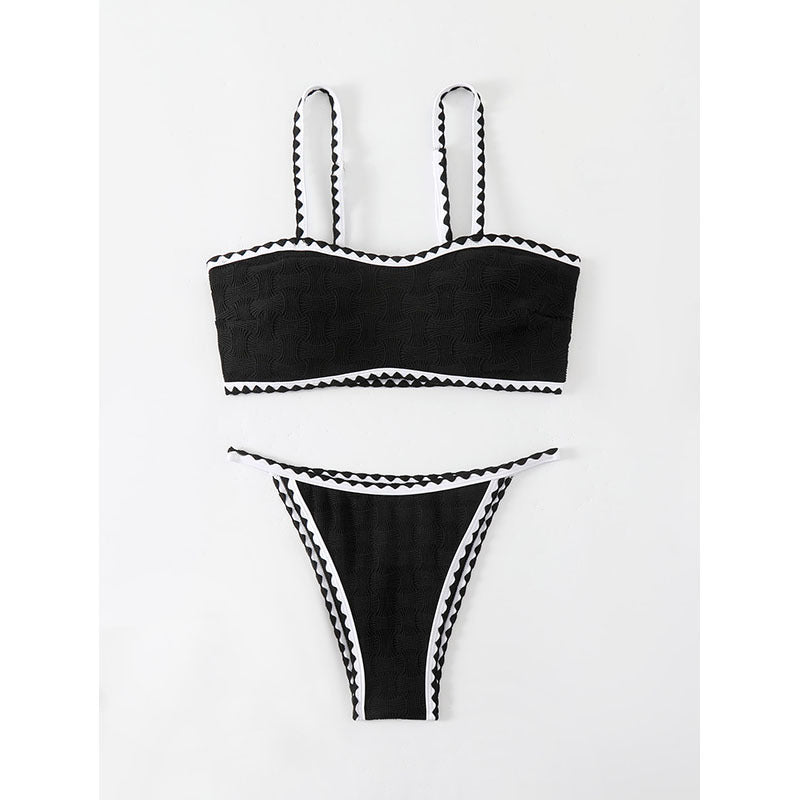 Dame bikini sæt med struktureret top og højt skåret underdel Skovae