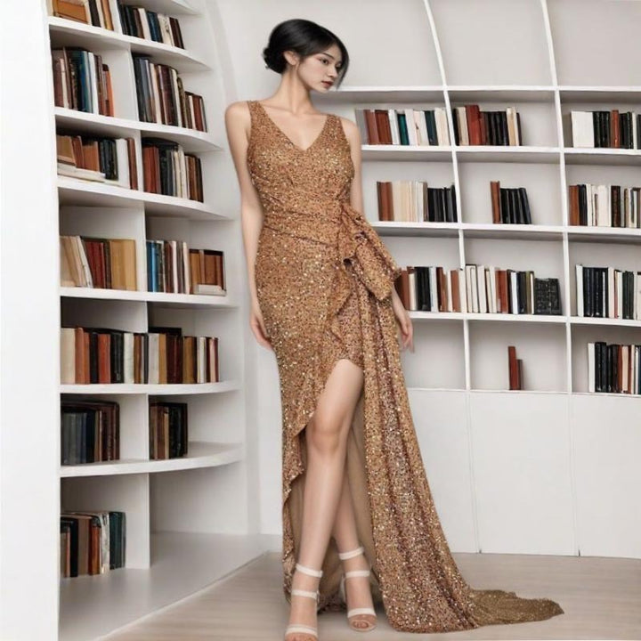 Dame aften kjole med glitrende pailletter og elegant drapering Stilla
