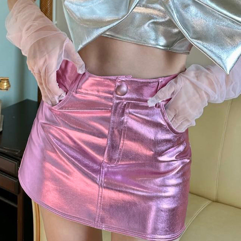 Dame Mini nederdel lavet af metallisk materiale Stilla