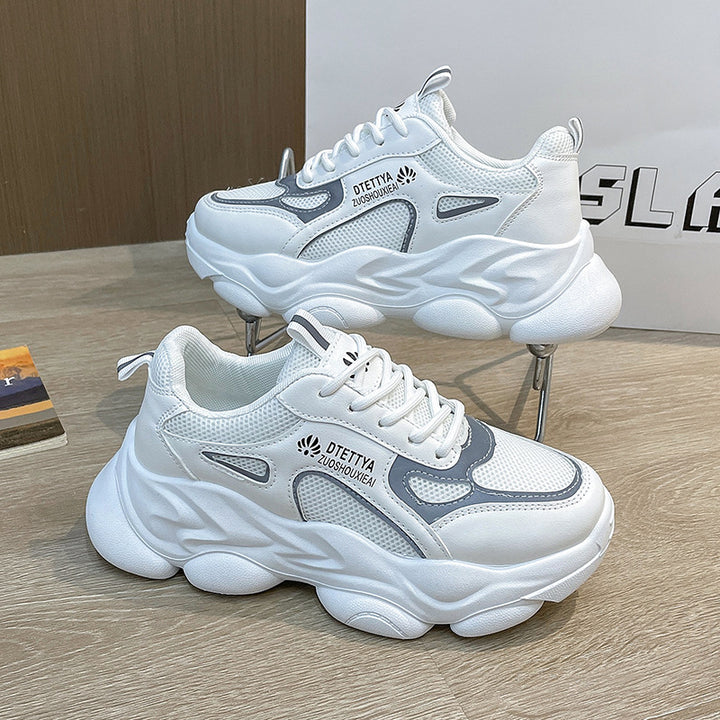 Dame Chunky Sneakers med åndbar mesh-konstruktion og dynamisk såleprofil Stilla