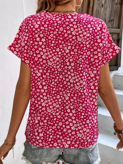 Dame bluse shirt med floral design og elegant V-udskæring Stilla