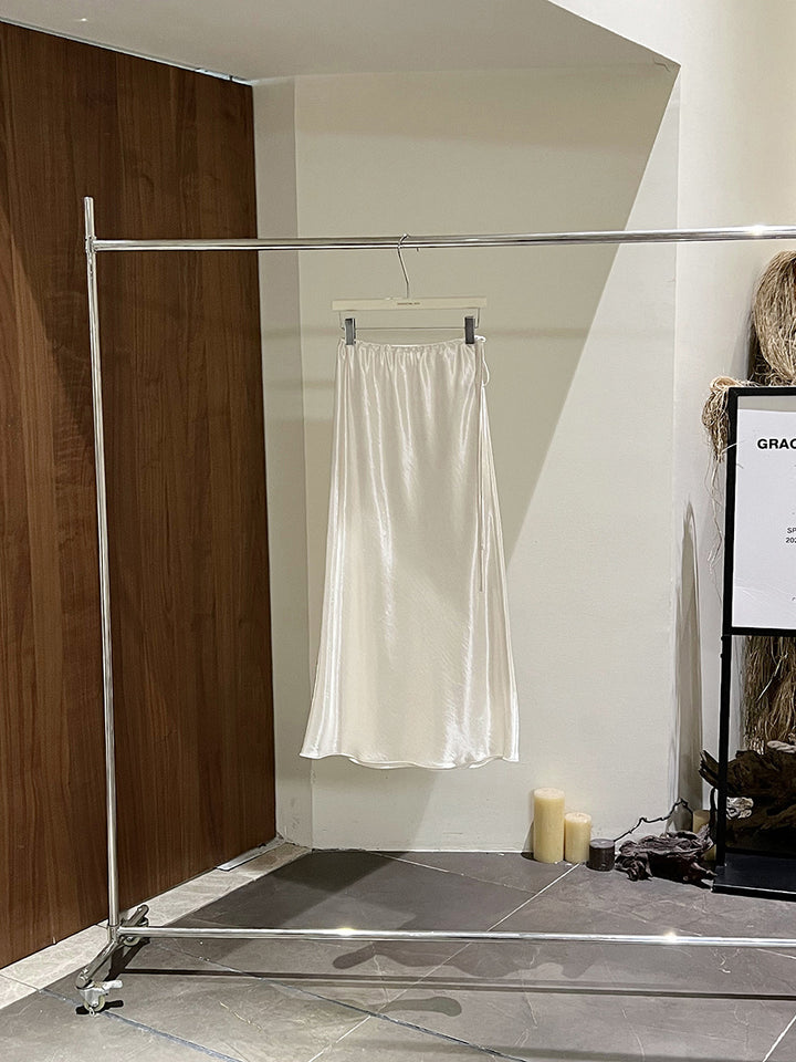 Damer elegant satineret maxiskørt med elastisk talje og flydende snit Stilla
