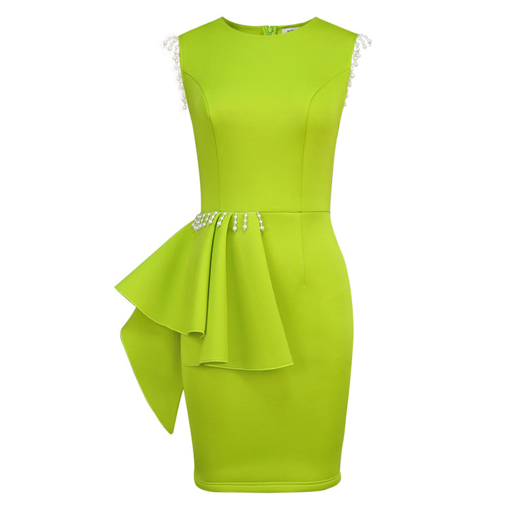Dame skulptureret kjole med asymmetrisk flæse og perleaccenter Skovae