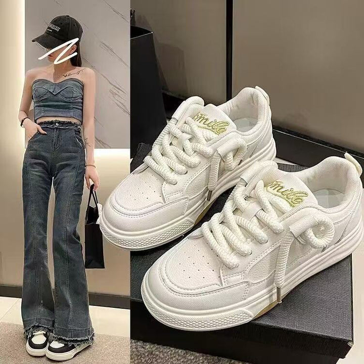 Damer sporty sneakers med åndbart overmateriale og polstret sål Stilla