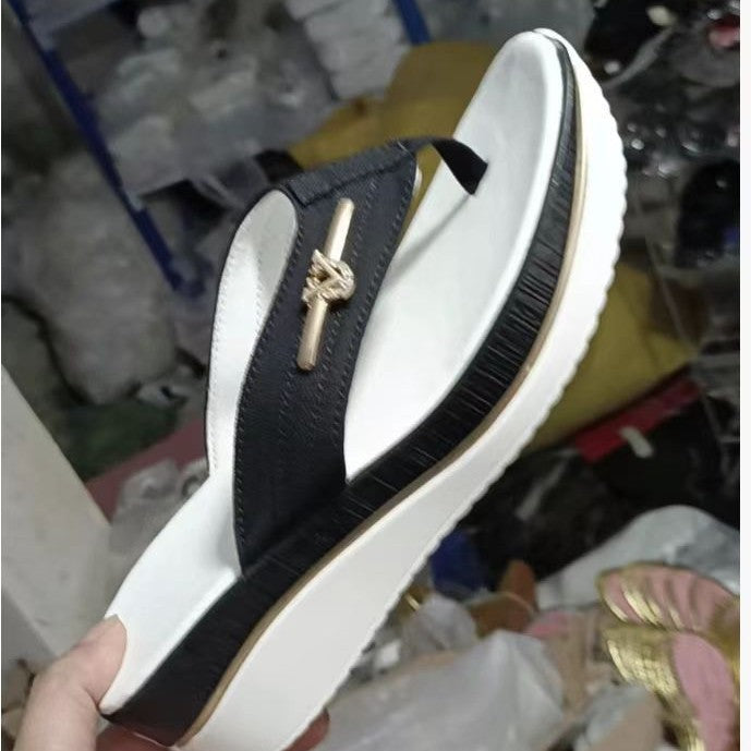 Dame sporty toe-thong sandal med ergonomisk fodseng og moderigtigt design Stilla