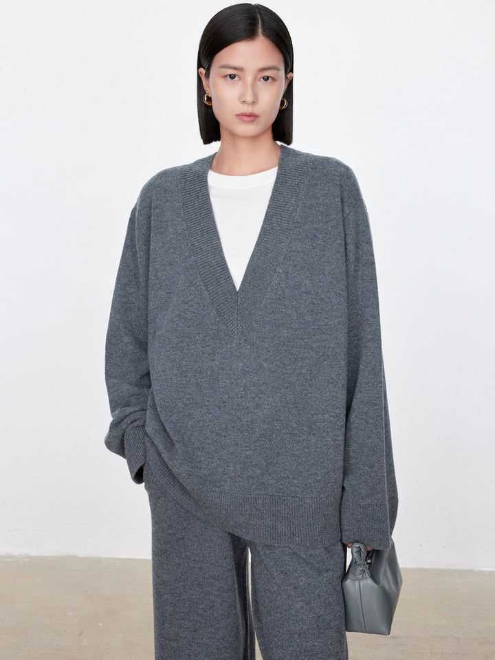 Dametøj chunky strikket sweater med V-hals og oversized fit Stilla