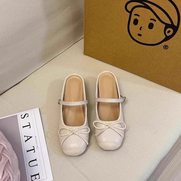 Dame Mary Jane Ballerinas med sløjfedetalje og justerbar rem Stilla