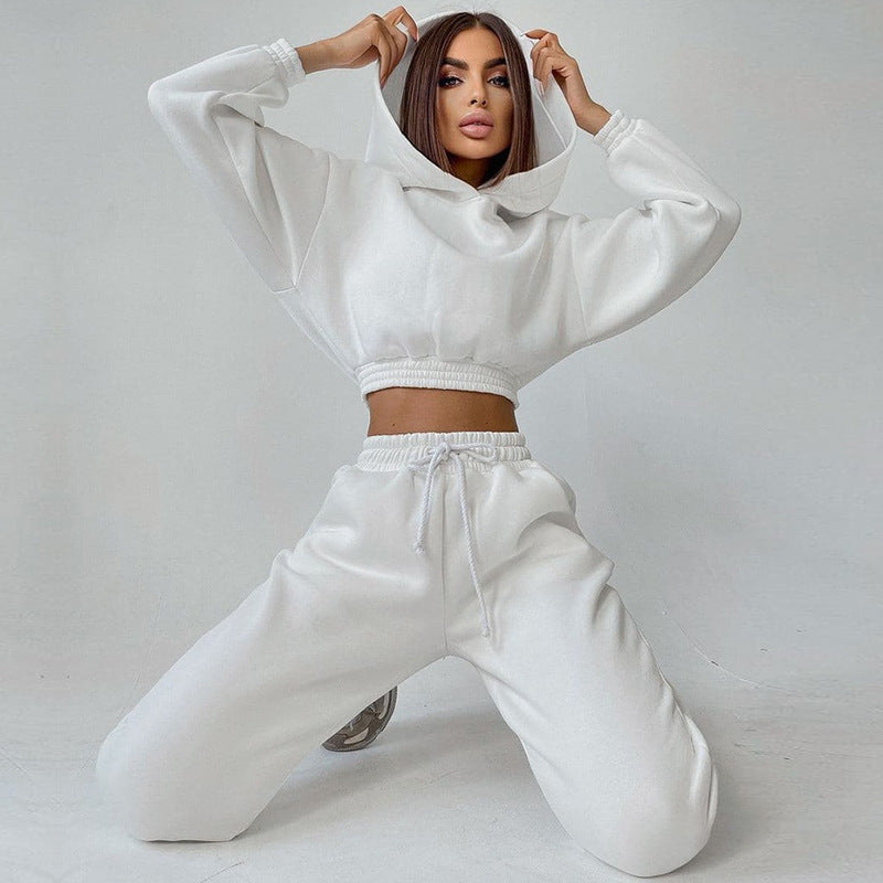 Kvinders sporty cropped sweat sæt med elastisk talje og praktiske lommer Skovae