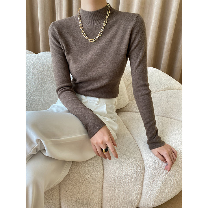 Dame fitted turtleneck top lavet af fint ribstrik Stilla