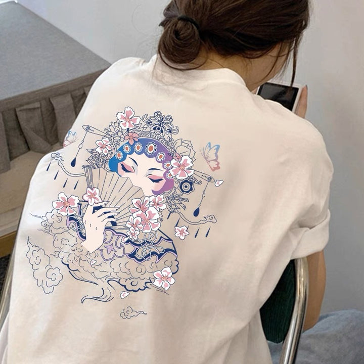 Dame T-shirt med kunstneriske asiatiske motiver og ekstravagante detaljer Stilla