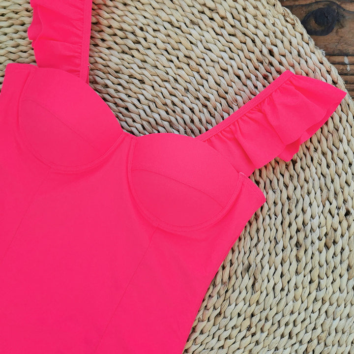 Dame heldragt badedragt med flæsedetaljer og balancerende bustier Stilla