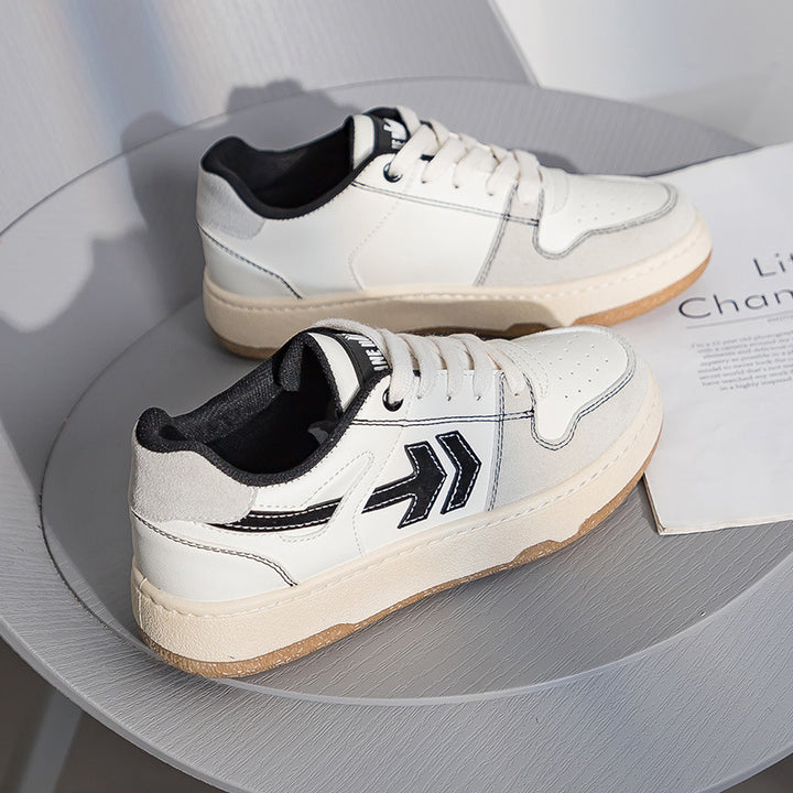 Dame Sneakers i tidløst design med sporty elegance og skridsikker sål Stilla
