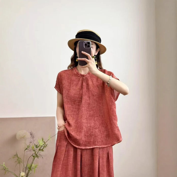 Femme Relaxed Fit Knap-Up Bluse med High-Low Sømbund Stilla