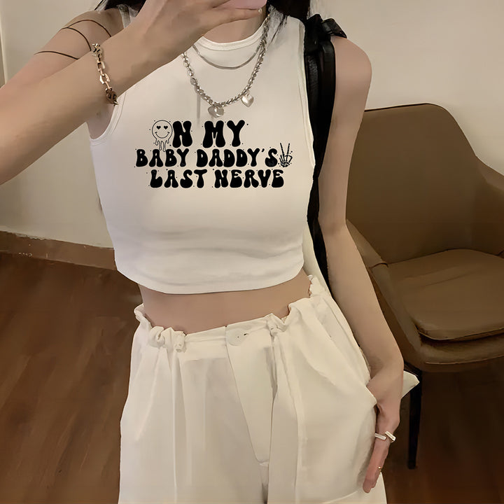 Dame Crop-Top med kreativ tekst og afslappet snit Skovae