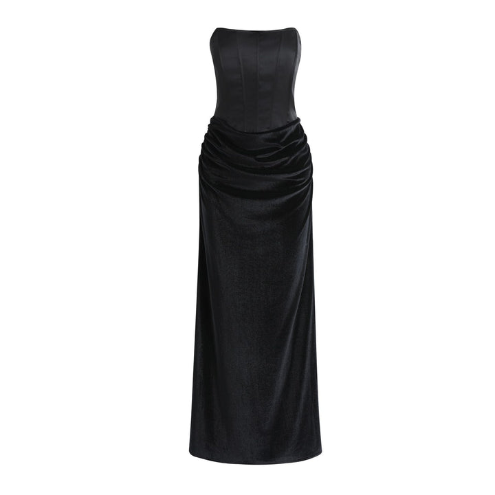 Dame elegant aftenkjole med raffineret taljesnit og smidig skirt Stilla