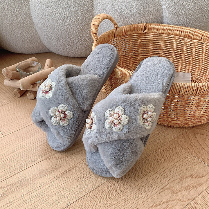Dame Fluffy Pantoletten med sarte Blomsterapplikationer og behagelig Fodbed Stilla