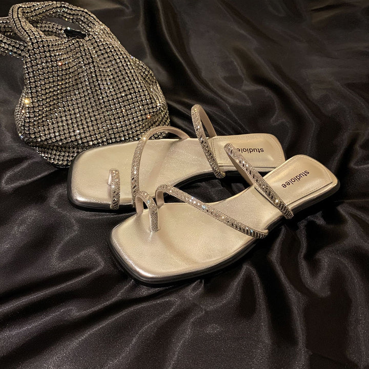 Dame elegante remsandaler med strassaccenter Stilla